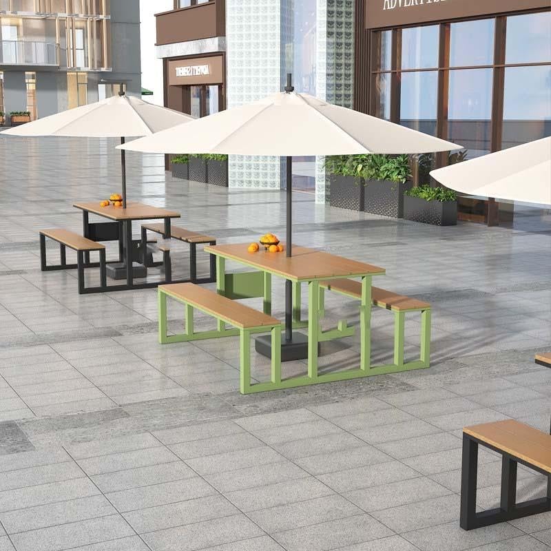 Outdoor Dining Set with Umbrella