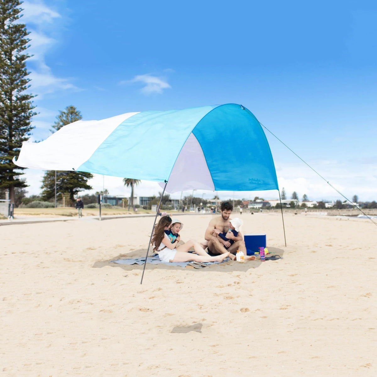 UPF50+ Pop-Up Beach Tent